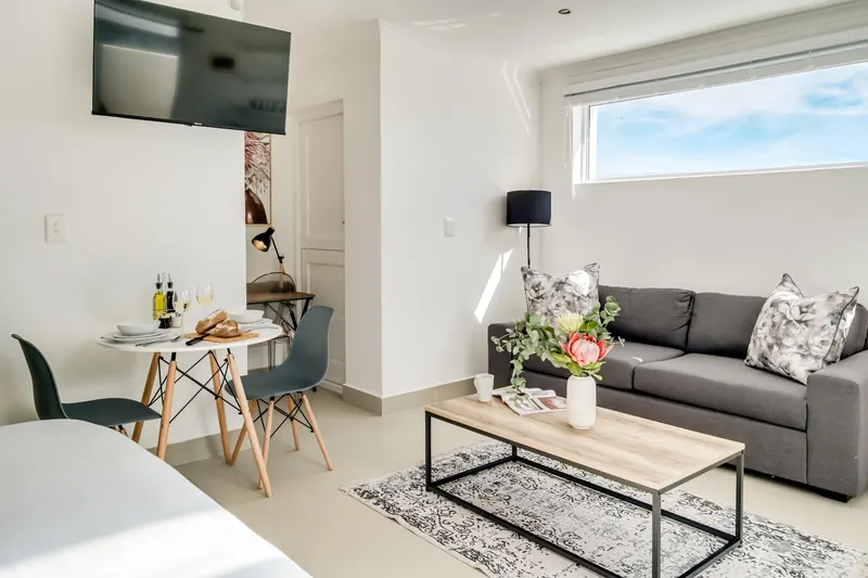 Sanctuary Cove in Camps bay – photo 2