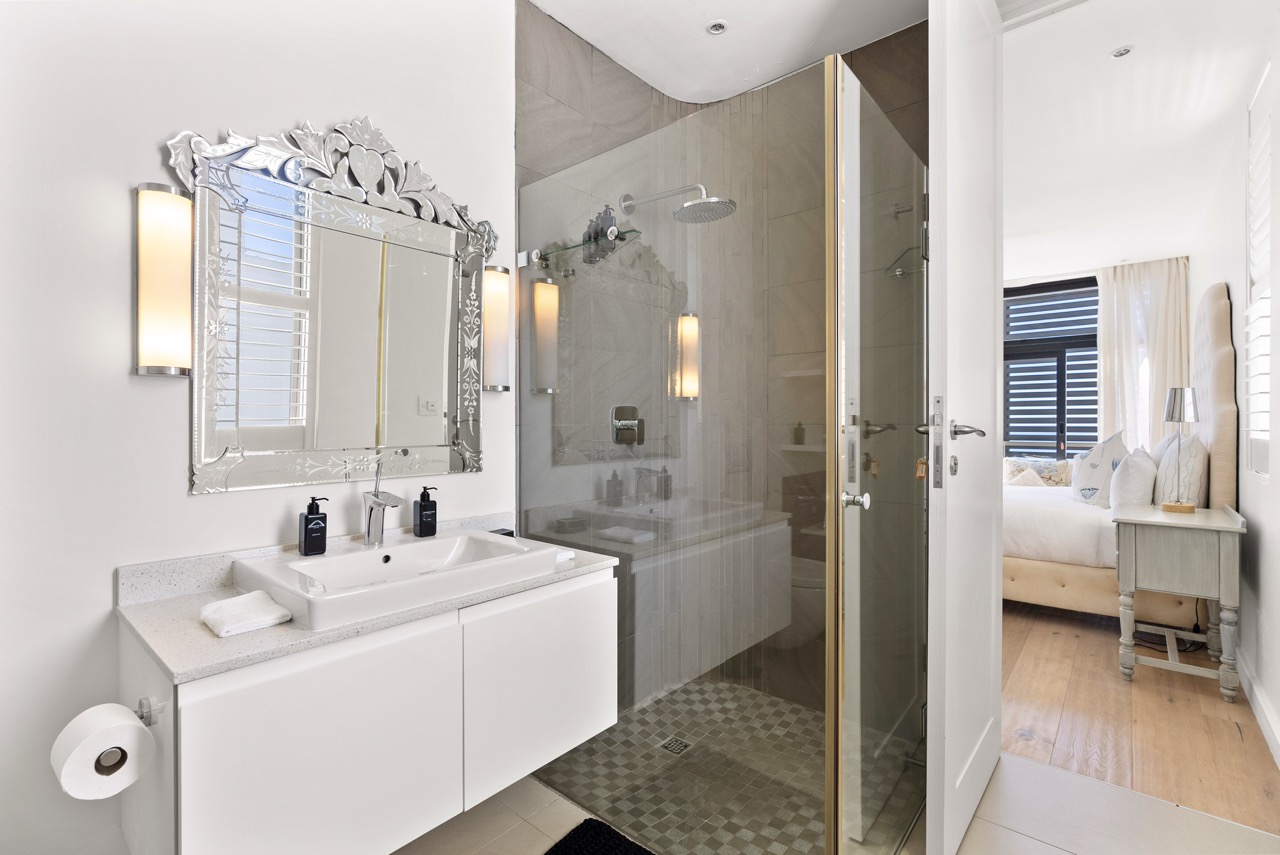 property_184393cf-3248-42ee-a7b9-c7022783650a_35