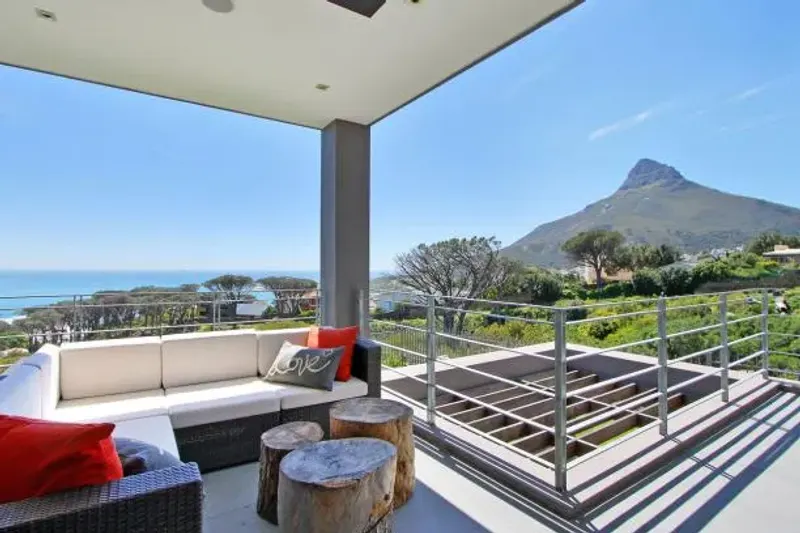 Kinnoul Villa in Camps Bay – photo 7