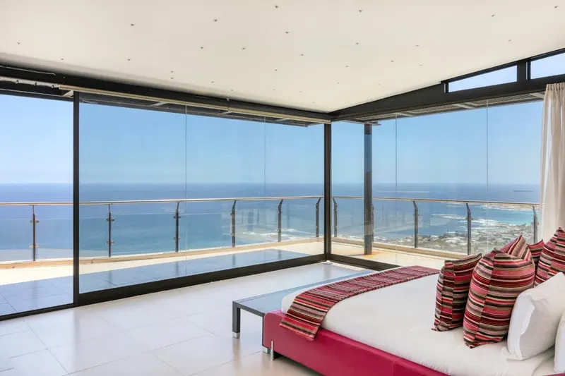 Villa Sol Camps Bay in Bakoven – photo 18
