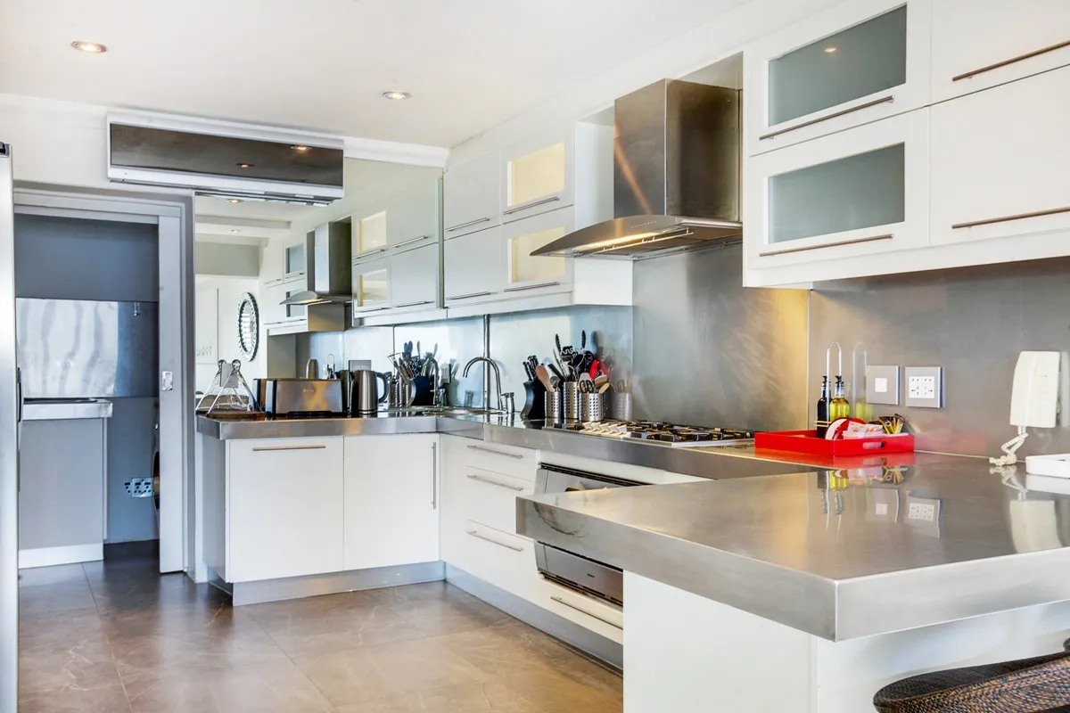 property_1906b68f-3caf-45c6-86f6-f6a074f566e4_25