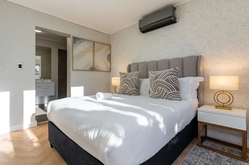 Houghton Views in Camps Bay – photo 37