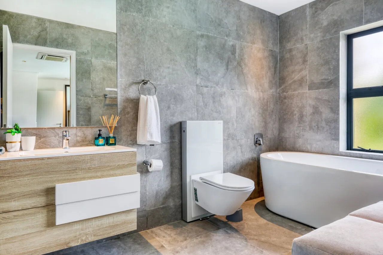 property_1927daef-4256-4c03-a2a8-7e605bf6f8a9_9