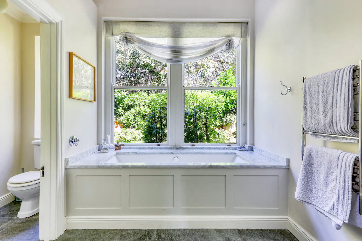 property_19927cef-35bd-4790-8d6f-ec6cbd33cb85_10