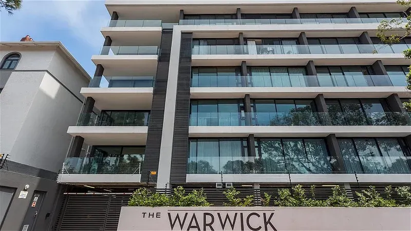 Warwick Penthouse in Green Point – photo 8