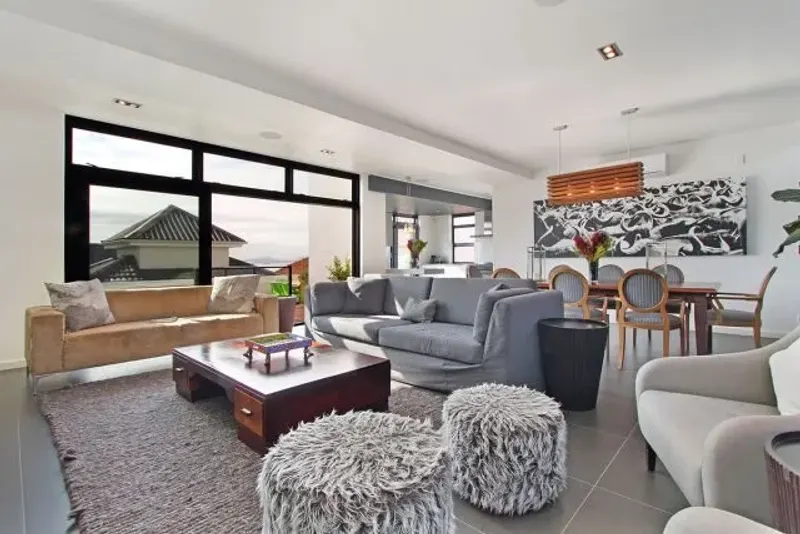 Casa Joubert in Green Point – photo 4