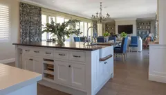 Constantia Manor in Constantia – photo 14 thumbnail