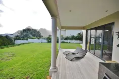 Emerald Way in Belvedere – photo 3 thumbnail
