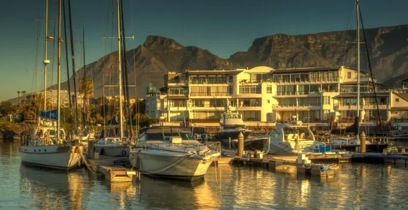 Albright in Mouille Point – photo 2