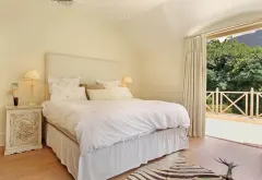Constantia Heights Villa in Constantia – photo 27 thumbnail