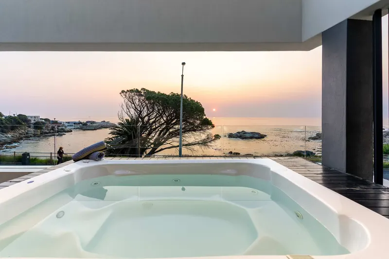 Amashe in Camps Bay – photo 1