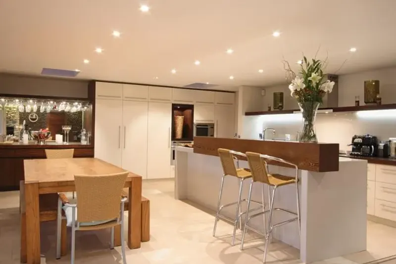 Glen Beach Bungalow in Camps Bay – photo 7