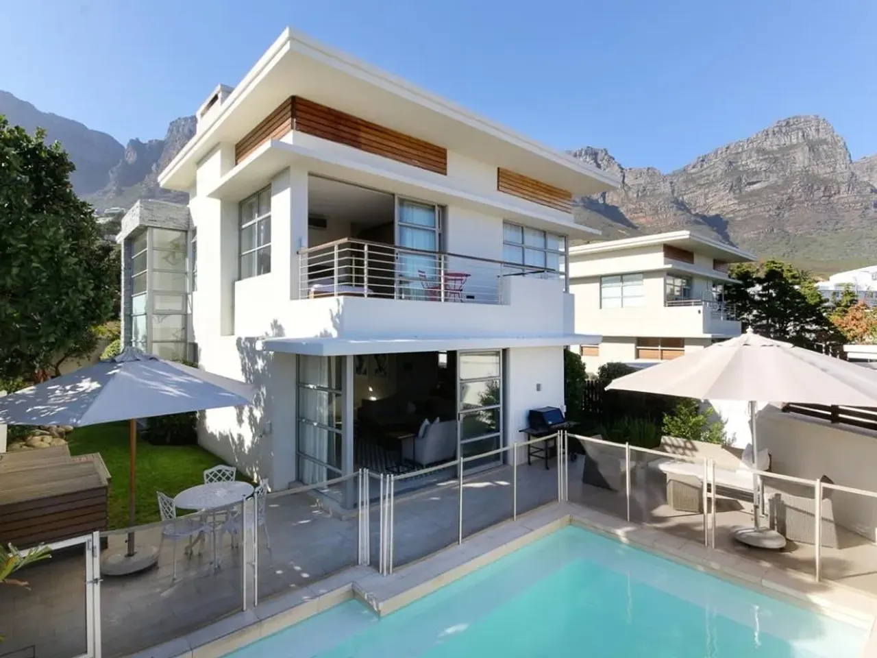 Amanzi Villa in Camps Bay