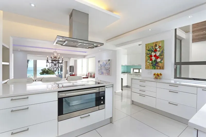 15 Views House in Camps Bay – photo 25