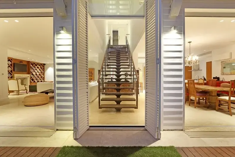 Ivory Sands Bungalow in Clifton – photo 23