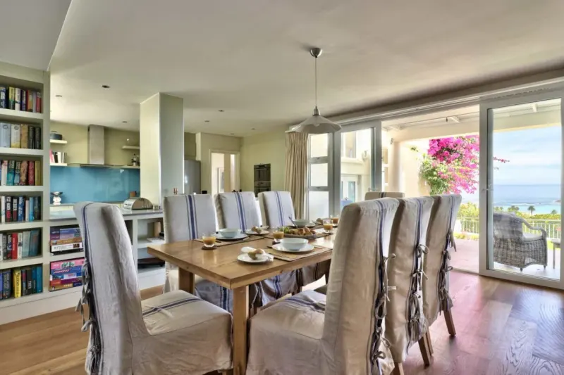 Tree Rd Villa in Camps Bay – photo 39