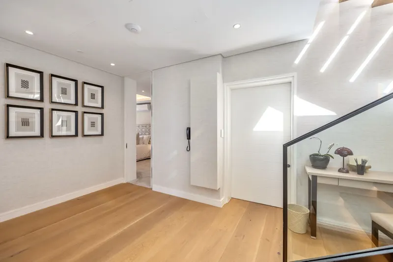 Plush Penthouse in Sea Point – photo 24