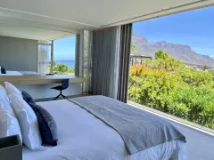 Epic Loft 3 Bedroom in Camps Bay – photo 2 thumbnail