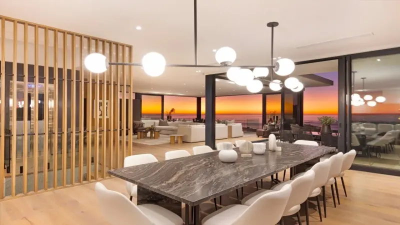 Ronald Luxury Villa in Camps Bay – photo 39