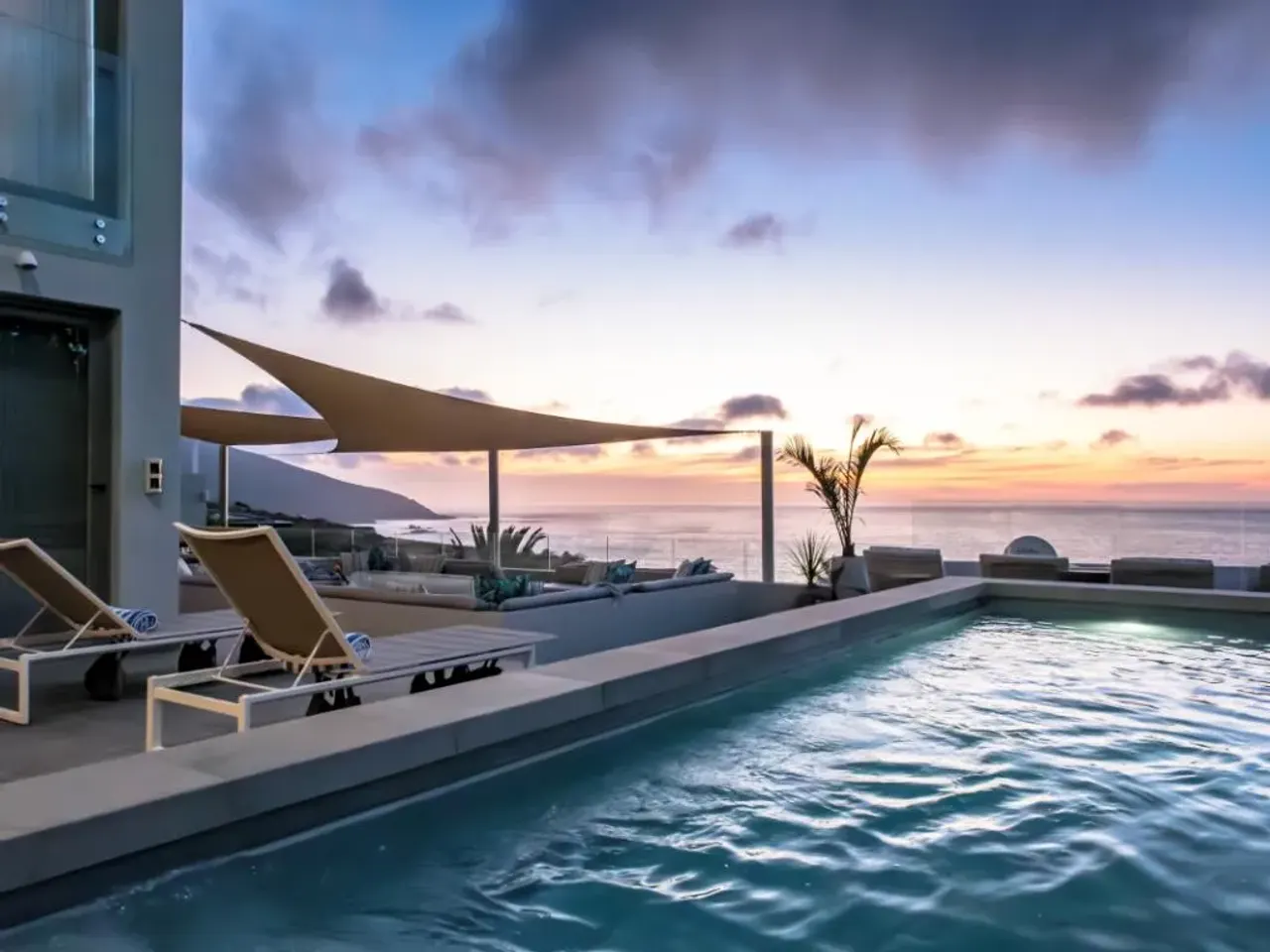 Atlantic Horizons in Camps Bay