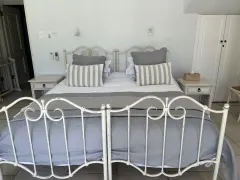 Constantia Valley Villa in Silverhurst – photo 47 thumbnail