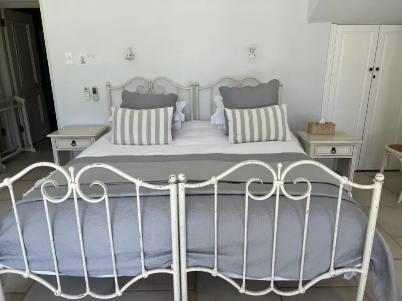 Constantia Valley Villa in Silverhurst – photo 47