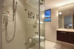 306 Crystal Apartment in Camps Bay – photo 8 thumbnail