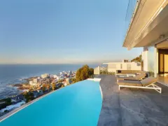 50 de Wet Villa in Bantry Bay – photo 3 thumbnail