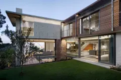 Glen Avenue Villa in Gardens – photo 1 thumbnail
