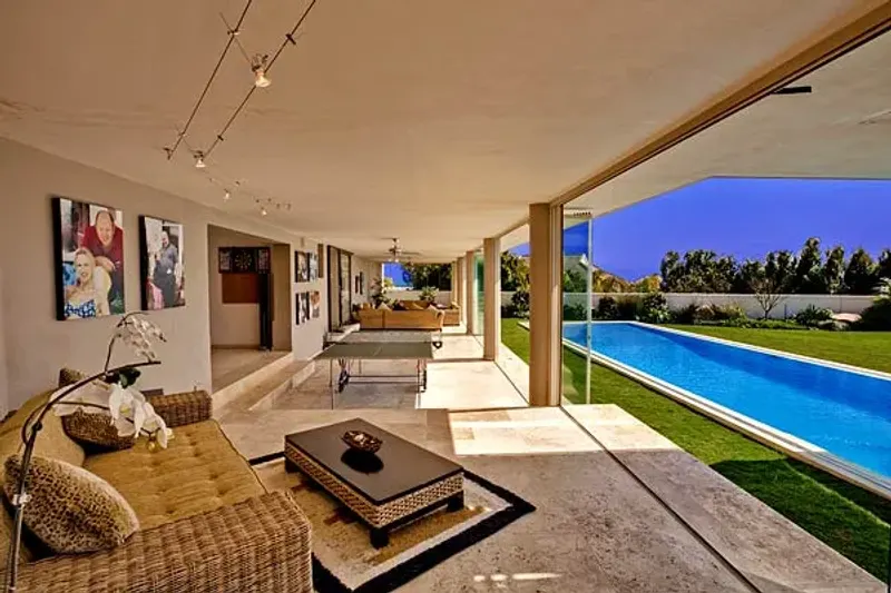 Alexandra Grand in Fresnaye – photo 8