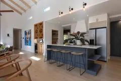 Constantia Lush in Constantia – photo 14 thumbnail