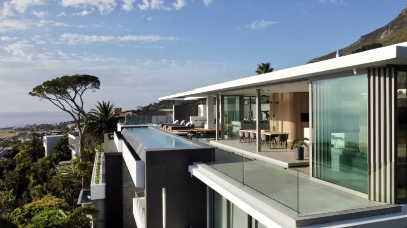 Epic Villa in Camps Bay – photo 25