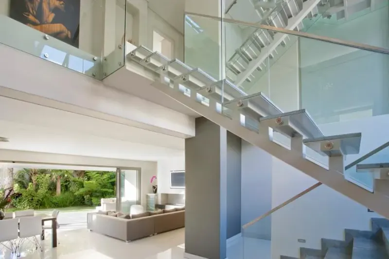 Lincoln Rd Villa in Camps Bay – photo 1