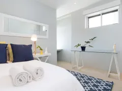 High Level Villa in Green Point – photo 22 thumbnail