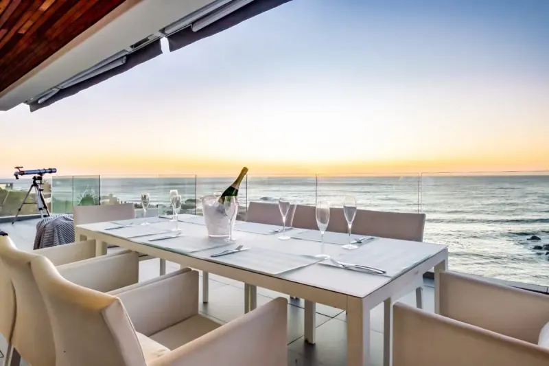 Houghton Penthouse in camps bay – photo 6