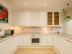 Majolica Apartment in Mouille Point – photo 2 thumbnail