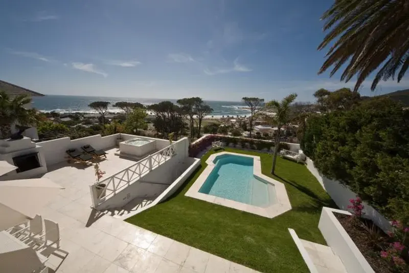 Galazzio in Camps Bay – photo 1