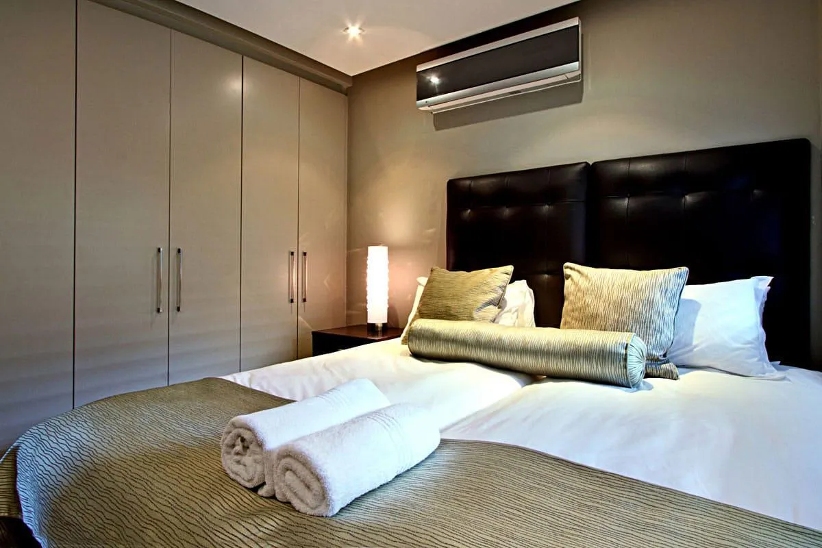 property_1f6fb8e3-2b23-452f-b015-9ffc39a23c48_6