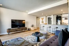 Bantry Suite (101) in Bantry Bay – photo 1 thumbnail