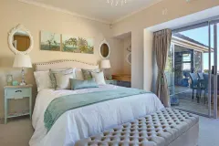 Upper Tree Villa in Camps Bay – photo 17 thumbnail