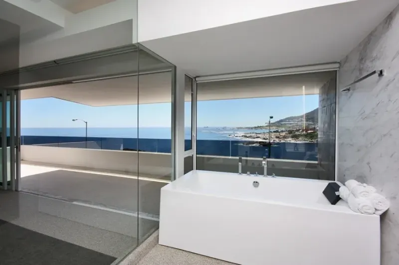 Victoria Rd Luxury Penthouse in Bakoven – photo 5
