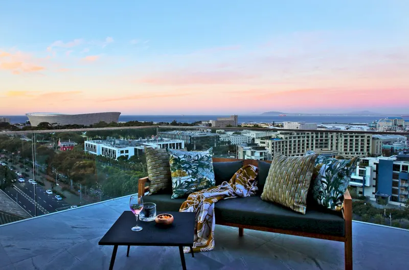Malachite Penthouse  in Green Point – photo 42