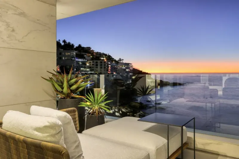 Aurum 501 in Bantry Bay – photo 57