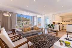 MP357 - UNIT 10 in Mouille Point – photo 9 thumbnail