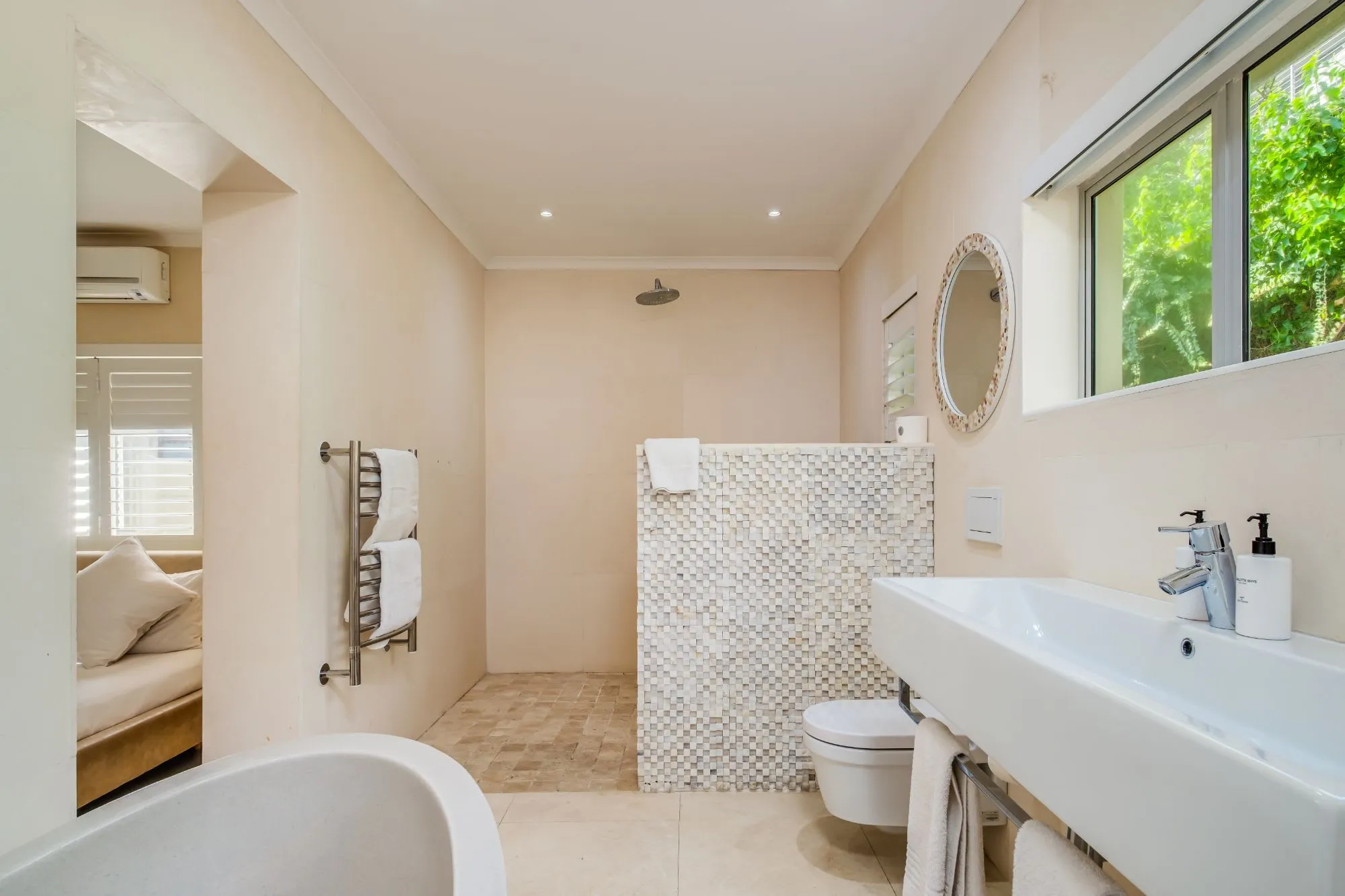 property_208ef81f-5c28-4103-a520-6740d0cb126b_30
