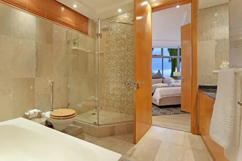 Geneva 49 Villa in Camps Bay – photo 9