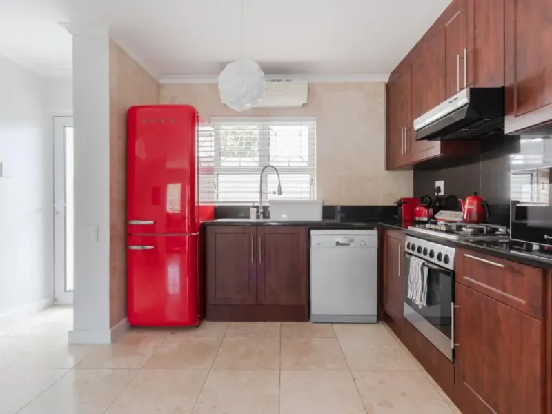 209 De Waterkant Place in Green Point – photo 4