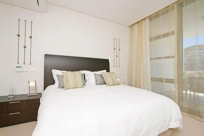 property_214de8c1-2d21-4b61-8e83-04a6a140c97b_4