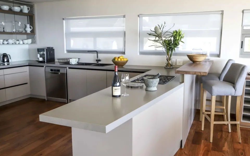 property_215bab3e-af93-4832-bb63-109aa9ef89c3_6