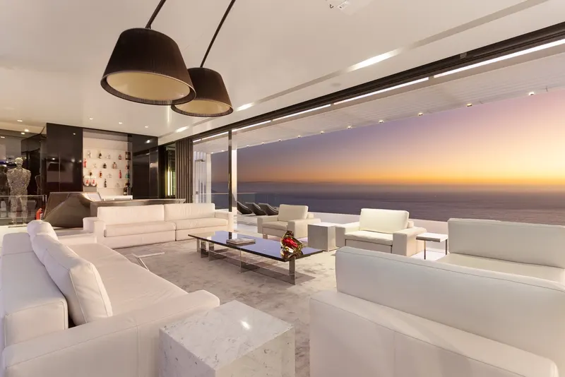 Nettleton Luxe  in Clifton – photo 49